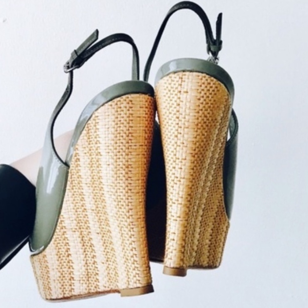 Gucci Wedges Vitello Vernice Sandali - Picture 10 of 10